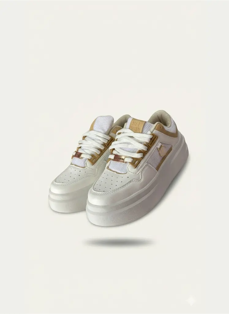 Tênis Sal e Pimenta Casual Branco e Bege com Detalhes Dourados em Malha Respirável para Uso Diário